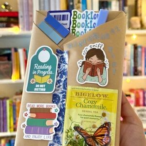 Used Blind Date with a Book